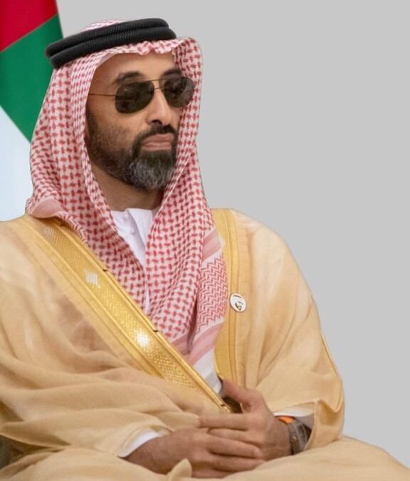 طحنون بن زايد : توحيد القوات المسلحة قرار استراتيجي اتخذه القادة المؤسسون