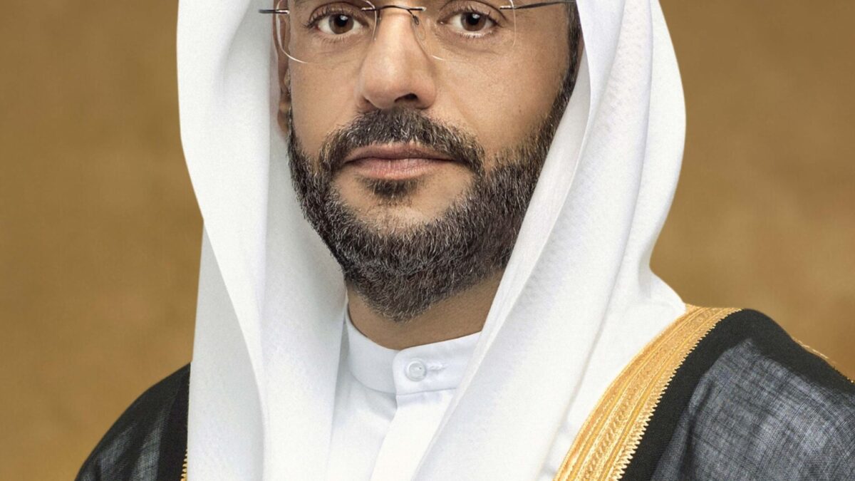 ولي عهد الشارقة: يوم توحيد القوات المسلحة أحد أهمّ مرتكزات دولة الاتحاد