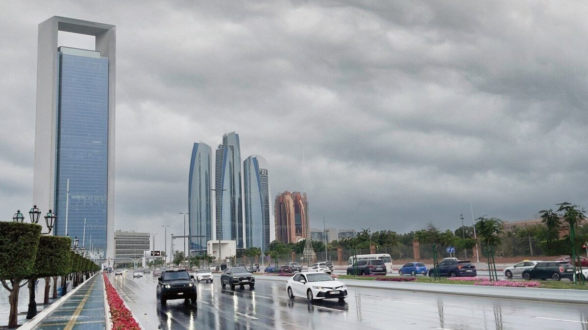 “الوطني للأرصاد” يوضح تفاصيل الحالة الجوية المتوقعة على الدولة