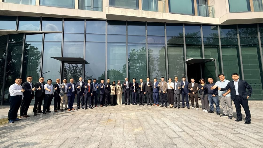 وفد إماراتي يختتم زيارة إلى الصين لبحث شراكات استراتيجية في الطاقة والتقنيات المتقدمة والنقل المستدام